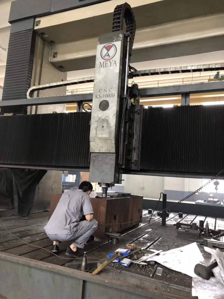 平谷區(qū)大型設(shè)備吊裝搬運(yùn)就位