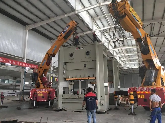 注塑機搬運中需要要注意些什么？
